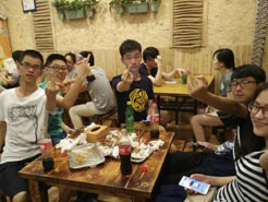 胡场镇烧烤加盟,学烧烤技术,开烧烤店多少钱疯狂烤翅加盟